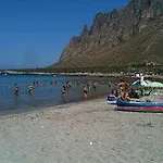 Poma 3* Custonaci