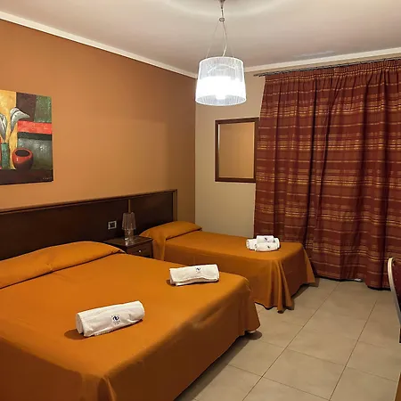 Poma 3* Custonaci