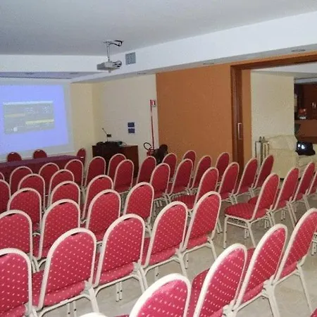 Poma Custonaci