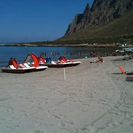 Poma 3* Custonaci