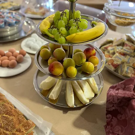 Poma 3* Кустоначи